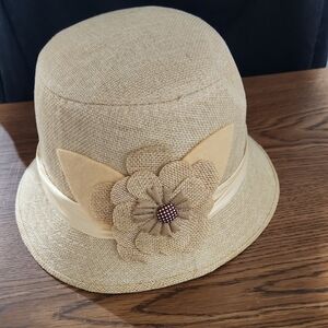 Chic Tan Bucket Floral Women's Hat